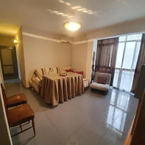https://amplio-apartamento-en-el-centro-de-triana.es-andalucia.com