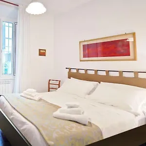 https://near-colosseum-by-varental-2br-1sb.it-romehotels.com